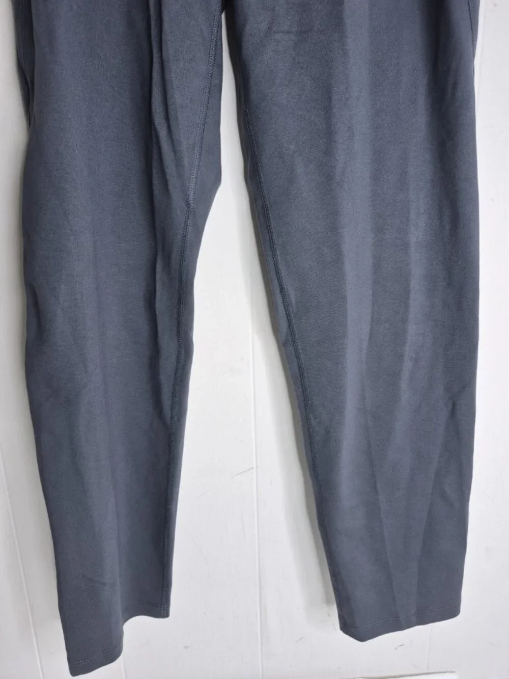 NWT ATHLETIC WORKS Slim Knit Jogger Pants Mens Size M (32-34)